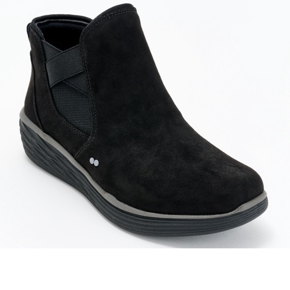 NEW Ryka Womens Black side zip Ankle Booties, 11 Wide, water repellent org. $109